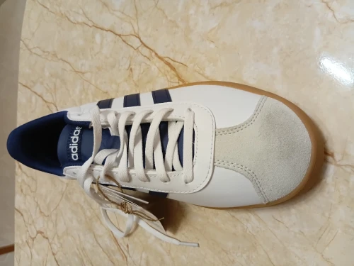 Adidas avendre