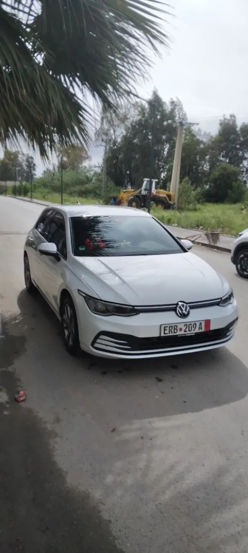 Volkswagen Golf 8 2022 Active
