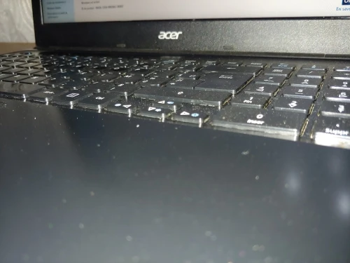 Acer 