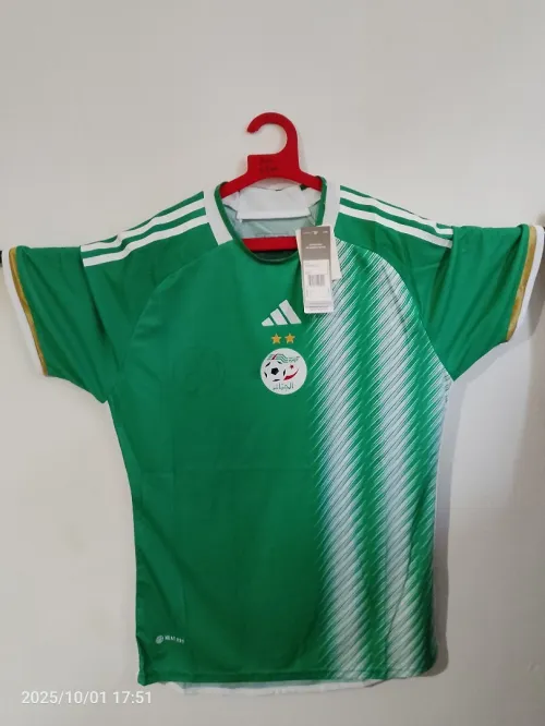 Maillots de l'équipe nationale algérienne 
