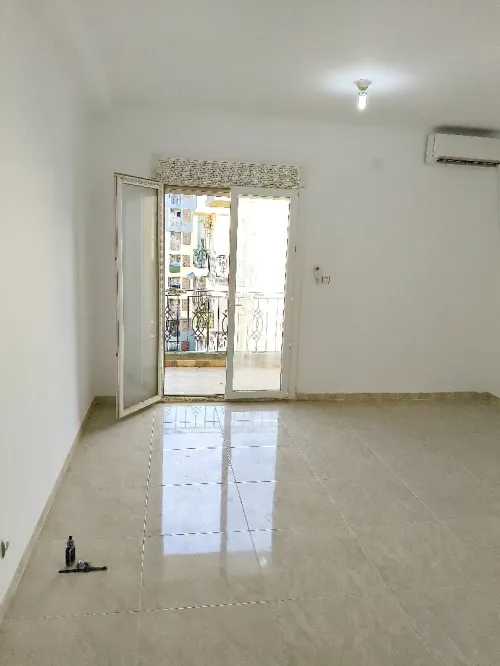Location Appartement F4 Alger Mahelma