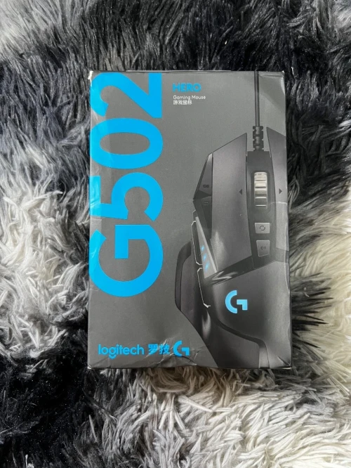 Logitech G502 hero