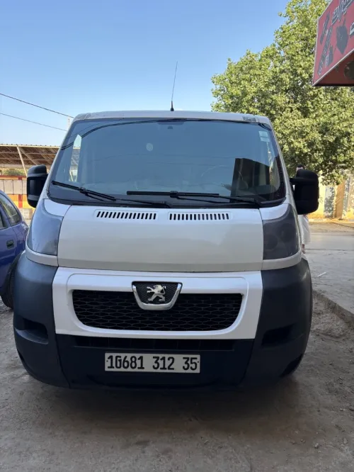 Peugeot Boxer 
