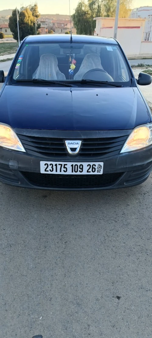 Dacia Logan 2009 لباز