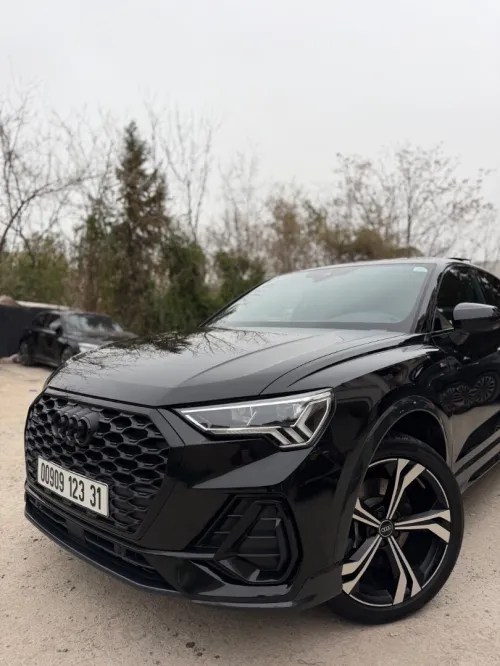 Audi Q3 2023 S line