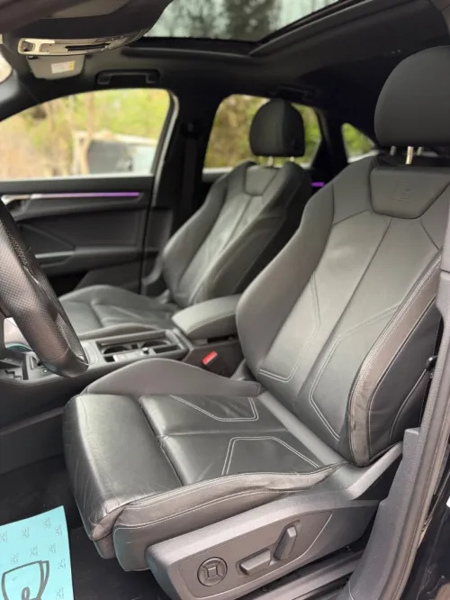 Audi Q3 2023 S line