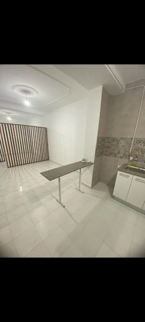 Location Appartement Niveau de villa Studio Alger El achour