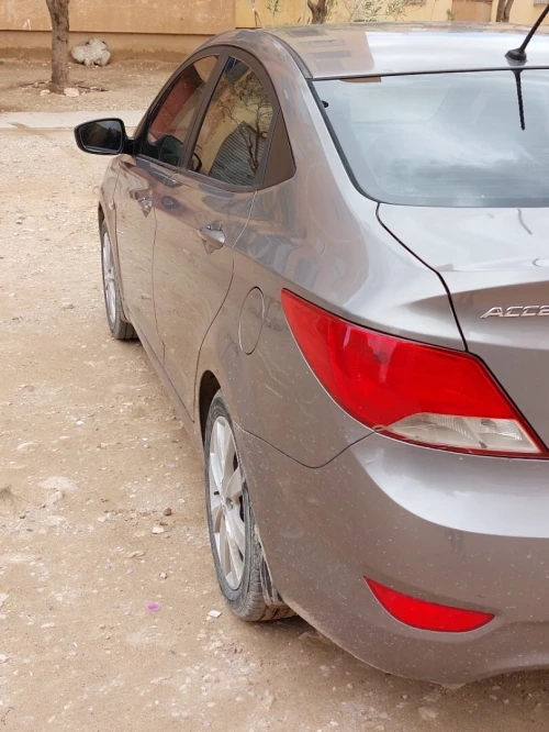 Hyundai Accent RB  4 portes 2018 Accent RB  4 portes