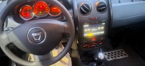 Dacia Duster 2014 Laureate
