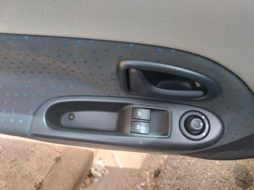Renault Clio 2 1999 Expression