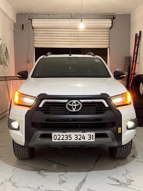 Toyota Adventure 2024 Adventure