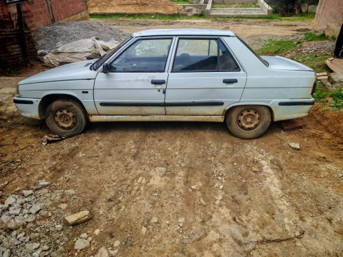 Renault R9 1998 