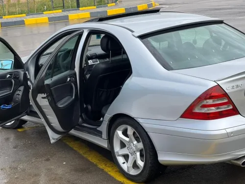 Mercedes Classe C 2005 C230