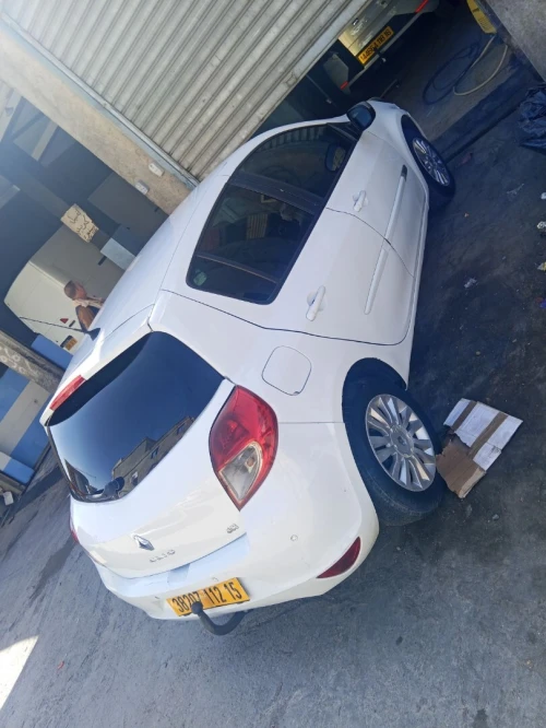 Renault Clio 3 2012 Exception