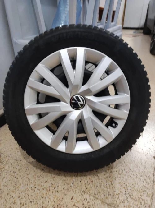 Pneus hankook avec leurs jantes 