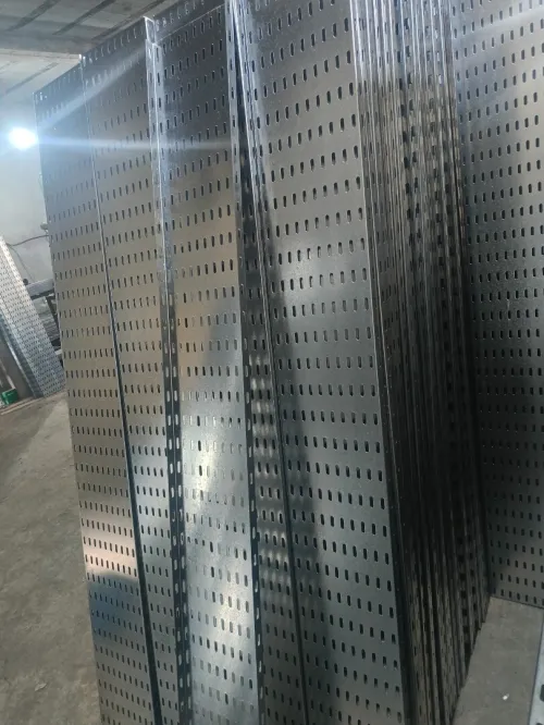 Fabrication chemin cable et cablofil