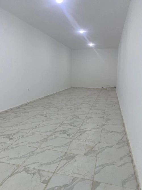 Location Local Oran Es senia