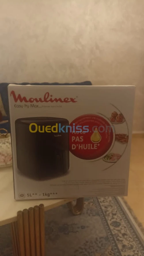 Friteuse sans huile marque Moulinex 
