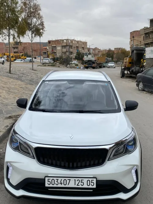 Livan X3 Pro  2025 Geely