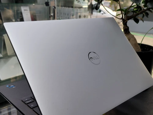 DELL XPS 13 9305, i5-1135G7, 8GB, 256GB SSD, iRis xe