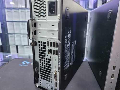 VENDU - HP PRODESK 400 G5 SFF, i5-8500, 4GB, 1TB HDD, UHD630