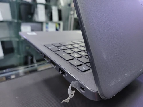 VENDU - DELL LATITUDE 3510, i5-10210U, 8GB, 256GB SSD