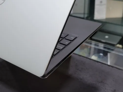 DELL XPS 13 9305, i5-1135G7, 8GB, 256GB SSD, iRis xe