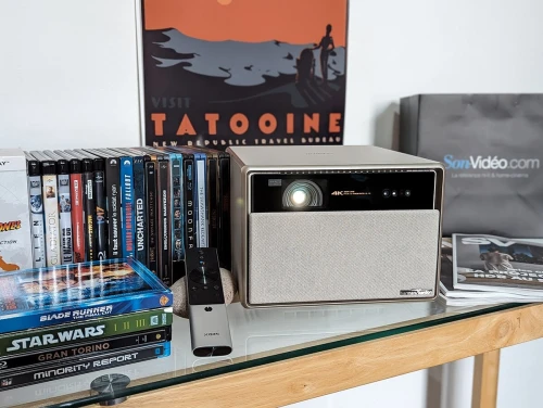 XGIMI Horizon Ultra - Vidéoprojecteur LED+Laser DLP - 4K Ultra HD 