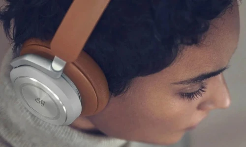 VENDU - Bang & Olufsen Beoplay HX , Autonomie 40H, Bluetooth 5.1, 4 microphones 