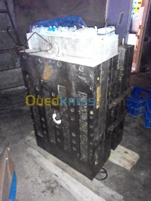 Moule injection preforme 16 g