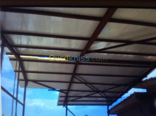 Charpente metalique toiture légère 