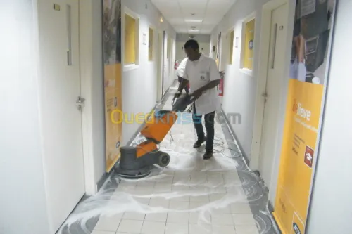 Service pour nettoyage et désinfection