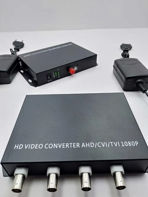 Média Converter BNC To Optique X2 X4 X8 20 Km UP 2 - 4 Mpx