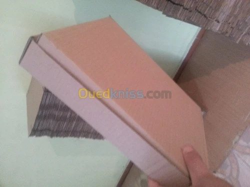 Carton ondulé. Boîte pour Goblets