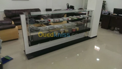 Fabrication de vitrine en verre