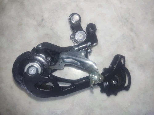 Dérailleur shimano altus 9 vitesses 