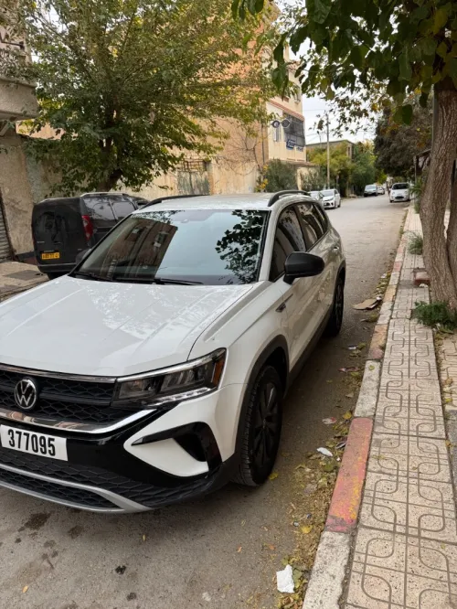 Volkswagen Taos 2024 S