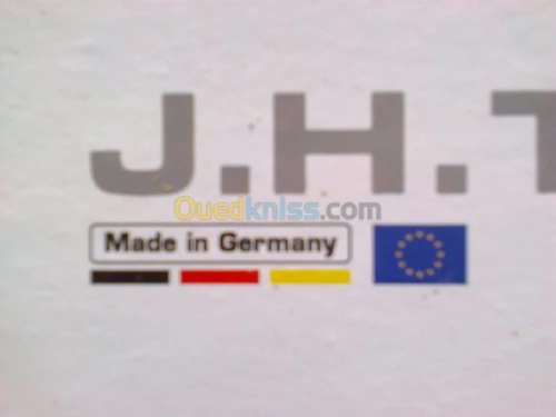 presse plaques immatriculation