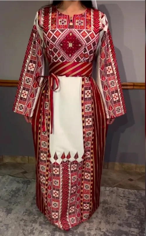 قفاطن رائعة مطروزة بغرزة الحساب 