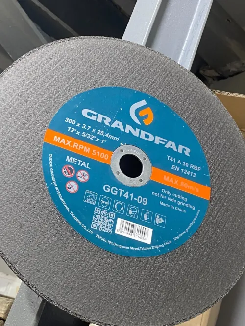 DISQUE A COUPER 300X3 ACIER GRANDFAR OFFRE SPECIAL