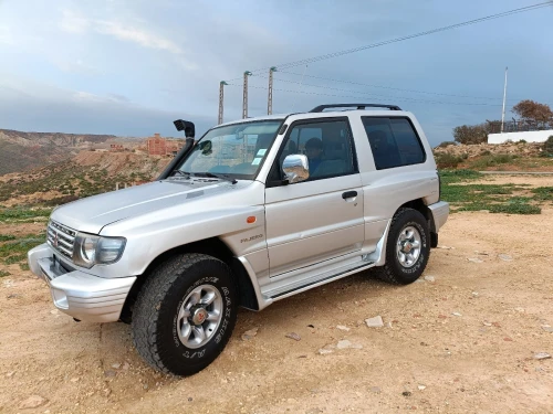 Mitsubishi Pajero Court 1995 Pajero Court