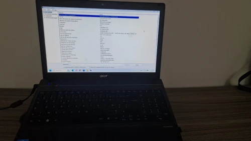 PC ACER travel mate 5735