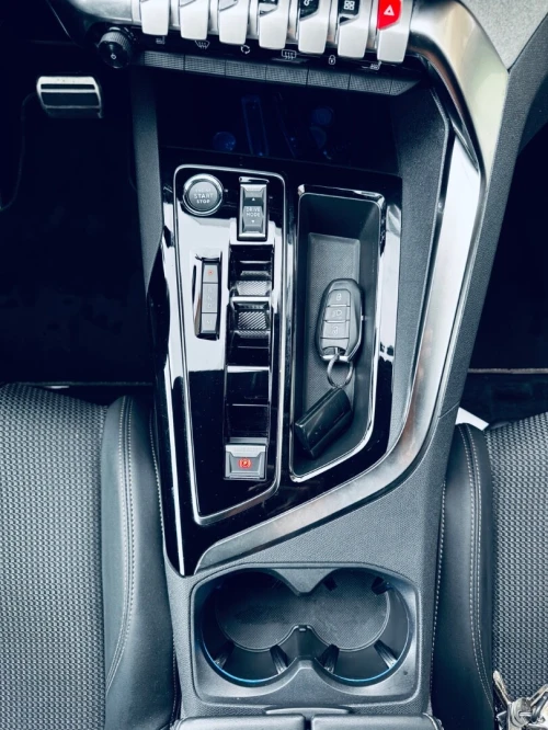 Peugeot 3008 2023 GT 10