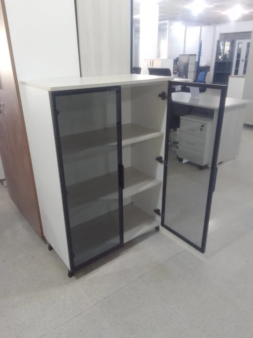 BUREAU OPÉRATEUR GRIS CLAIR