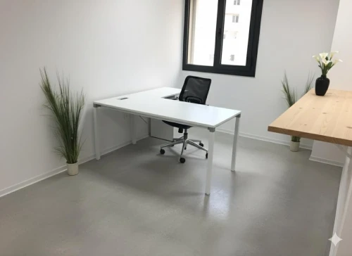 BUREAUX OPERATEURS ET DES ARMOIRES  GAMME COULEUR BLANCHE