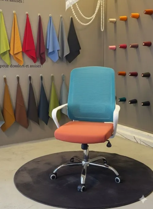 CHAISES NOVA / STRADA ERGONOMIQUES