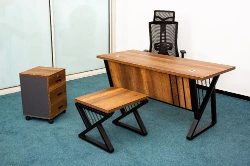 BUREAU AVEC CAISSON MOBILE + TABLE BASSE