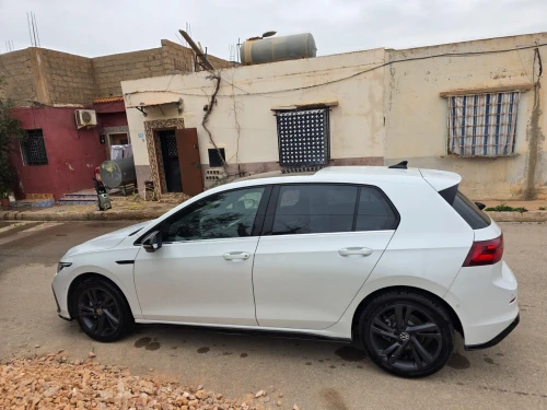 Volkswagen Golf 8 2025 R-Line