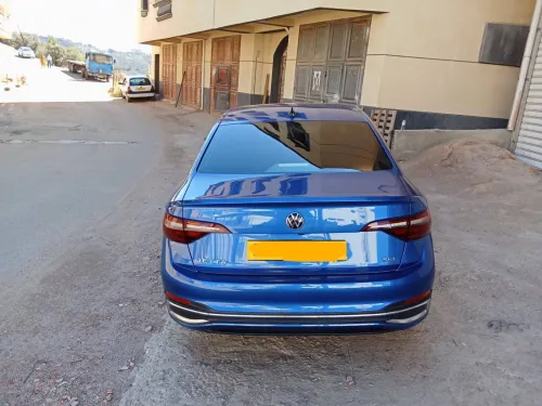 Volkswagen Jetta 2022 SEL  USA.       R. LINE. EU