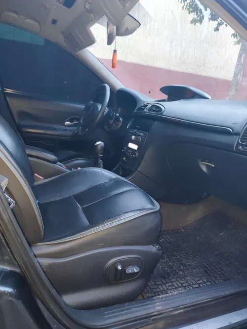 Renault Laguna 2 2001 Initial paris